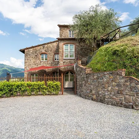Holiday home Il Castello Di Mammoli A *